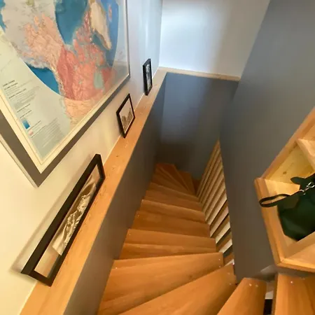 Modern With Garden Chalet *